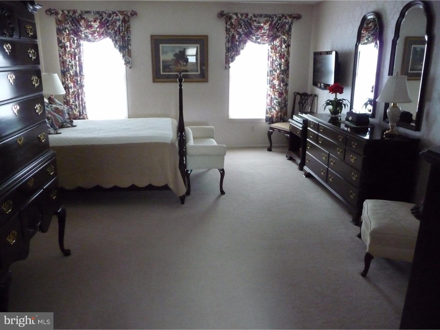 2518 Valley View Road Bensalem, PA 19020 - Photo 9 of 23 Gallery Image 9