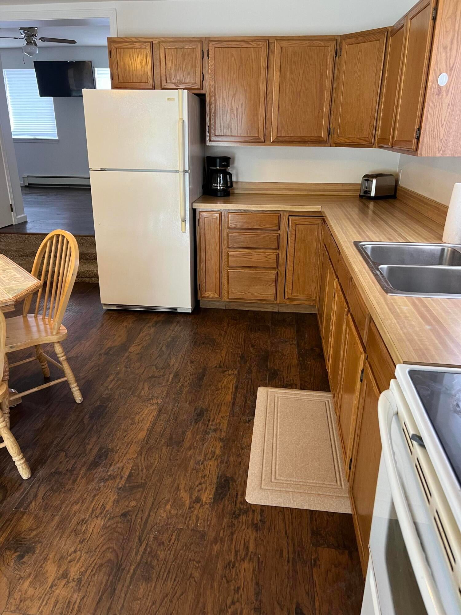 11595 Reimann Road Atlanta, MI 49709 - Photo 11 of 42 Cooking Area