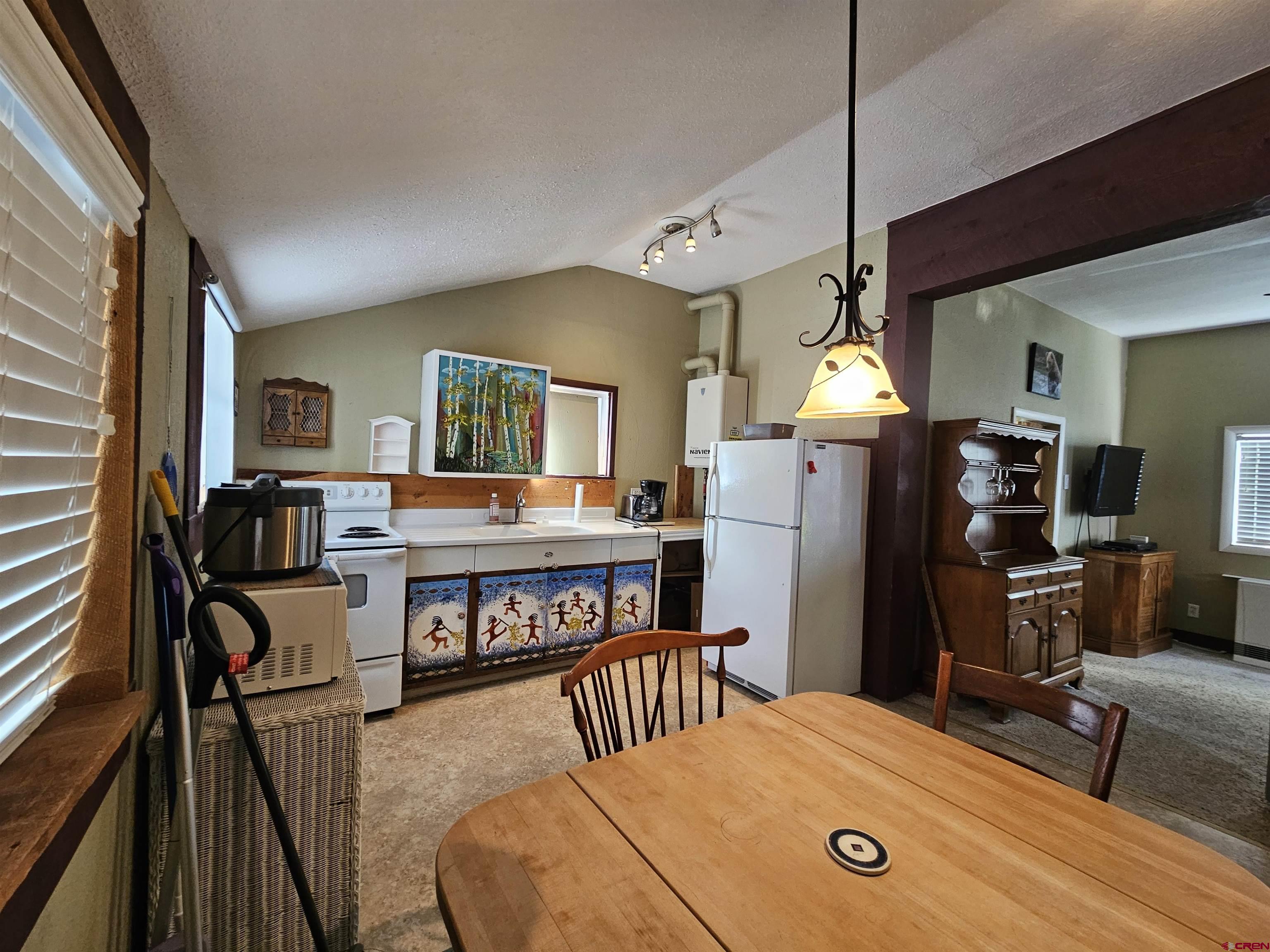 628 1/2 4th Street Ouray, CO 81427 - Photo 5 of 20