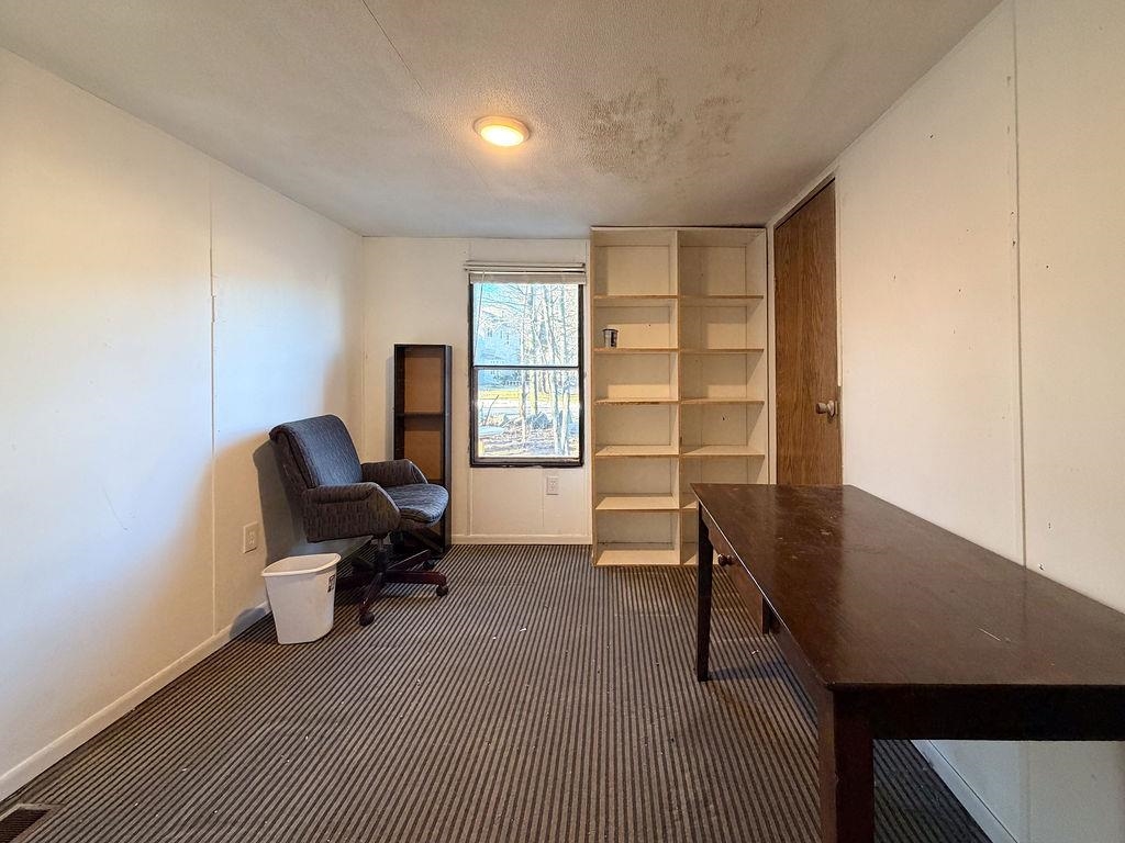 7 Langs Lane Newmarket, NH 03857 - Photo 14 of 32