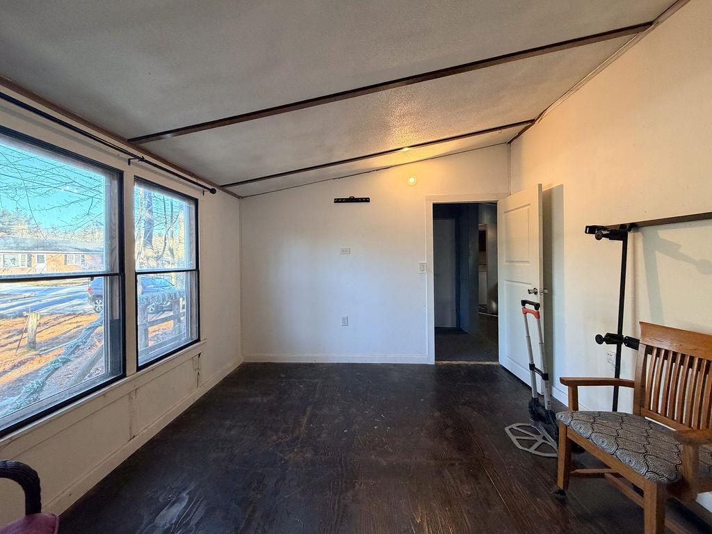 7 Langs Lane Newmarket, NH 03857 - Photo 8 of 32