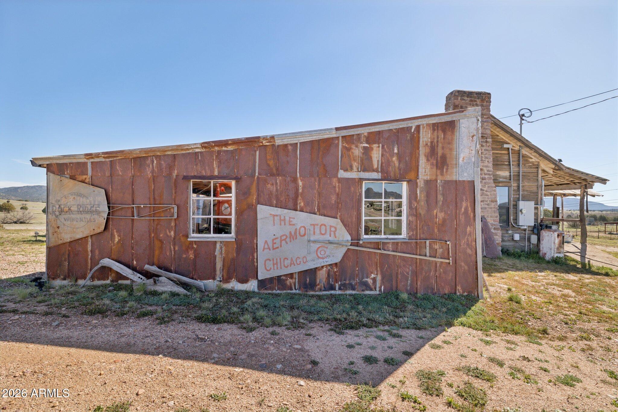 47966 Highway 288 Young, AZ 85554 - Photo 45 of 85 a view of a house with a yard and wooden fence