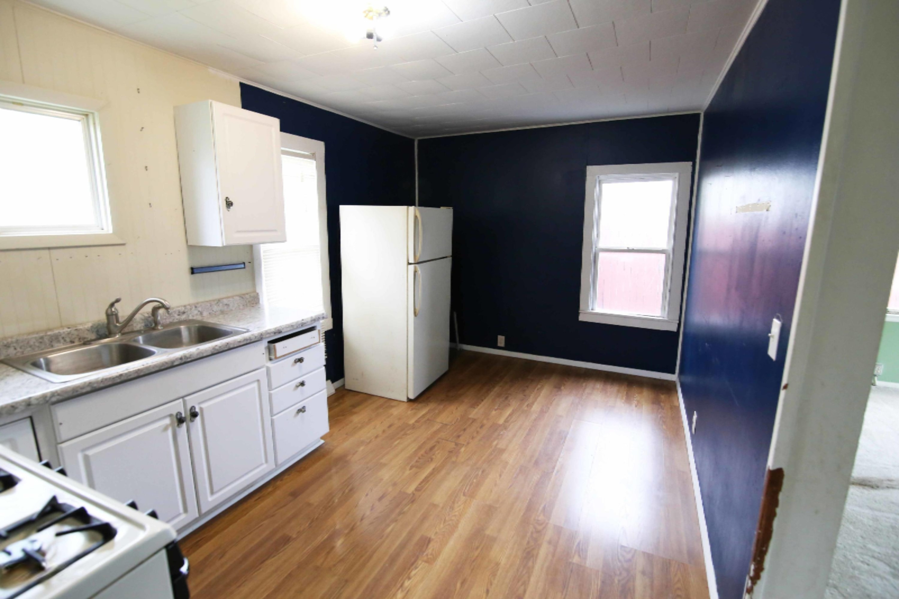 628 Spring Street Three Rivers, MI 49093 - Photo 5 of 25 IMG_5849