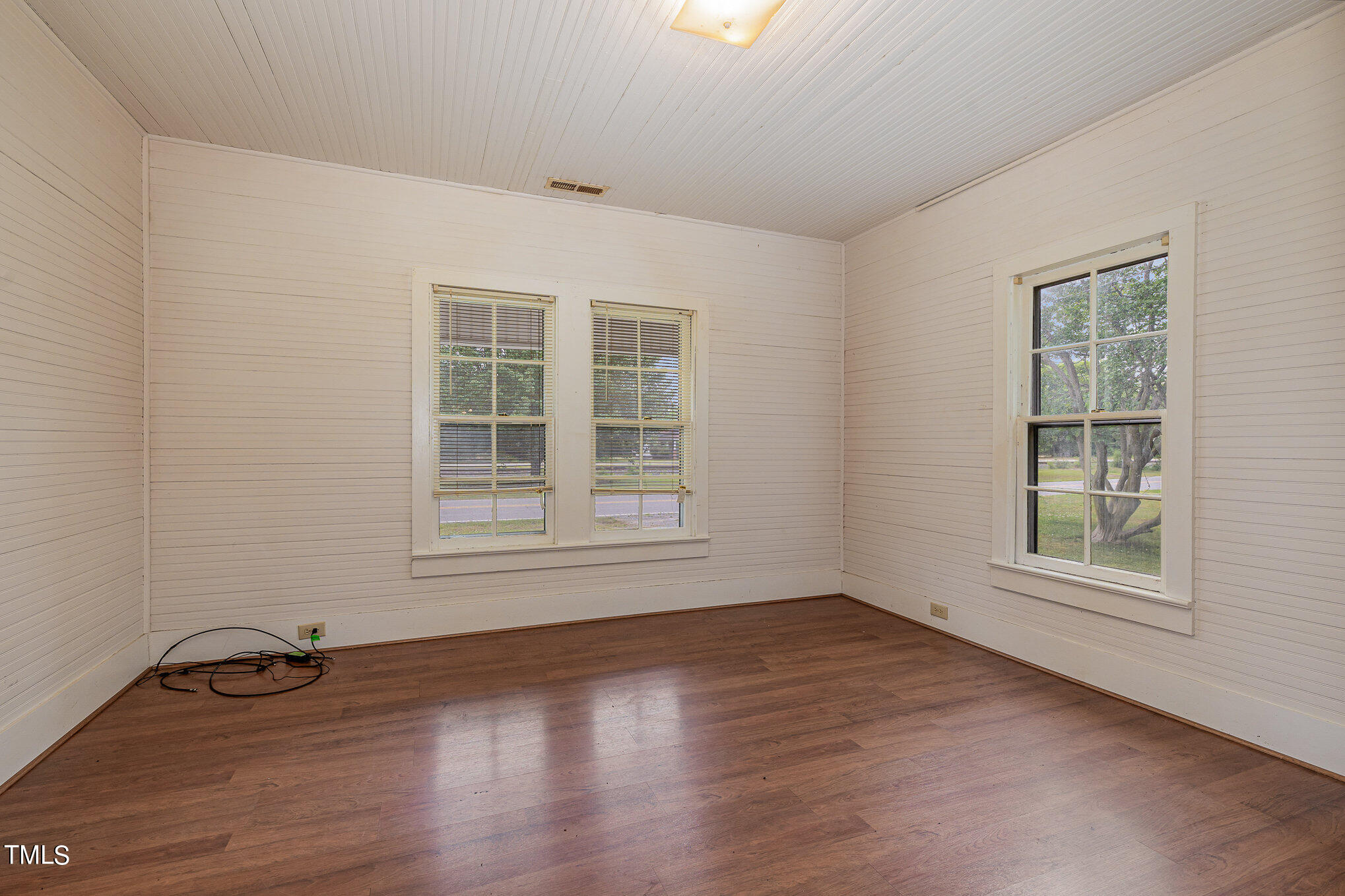 209 East Pine Street Pine Level, NC 27568 - Photo 14 of 26 011_img_0404-edit