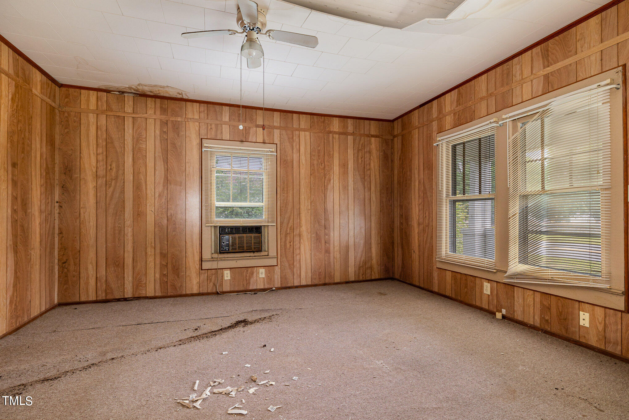 209 East Pine Street Pine Level, NC 27568 - Photo 7 of 26 017_img_0417-edit