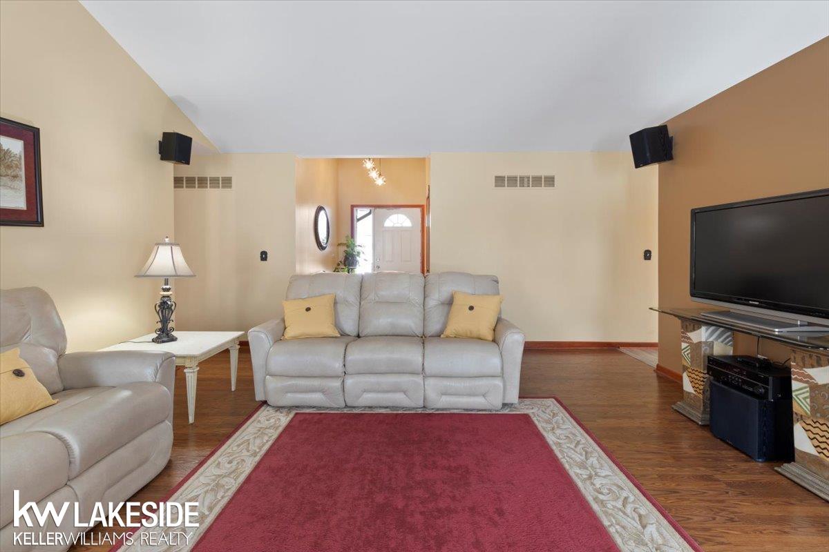 840 Miller Road Memphis, MI 48041 - Photo 7 of 33