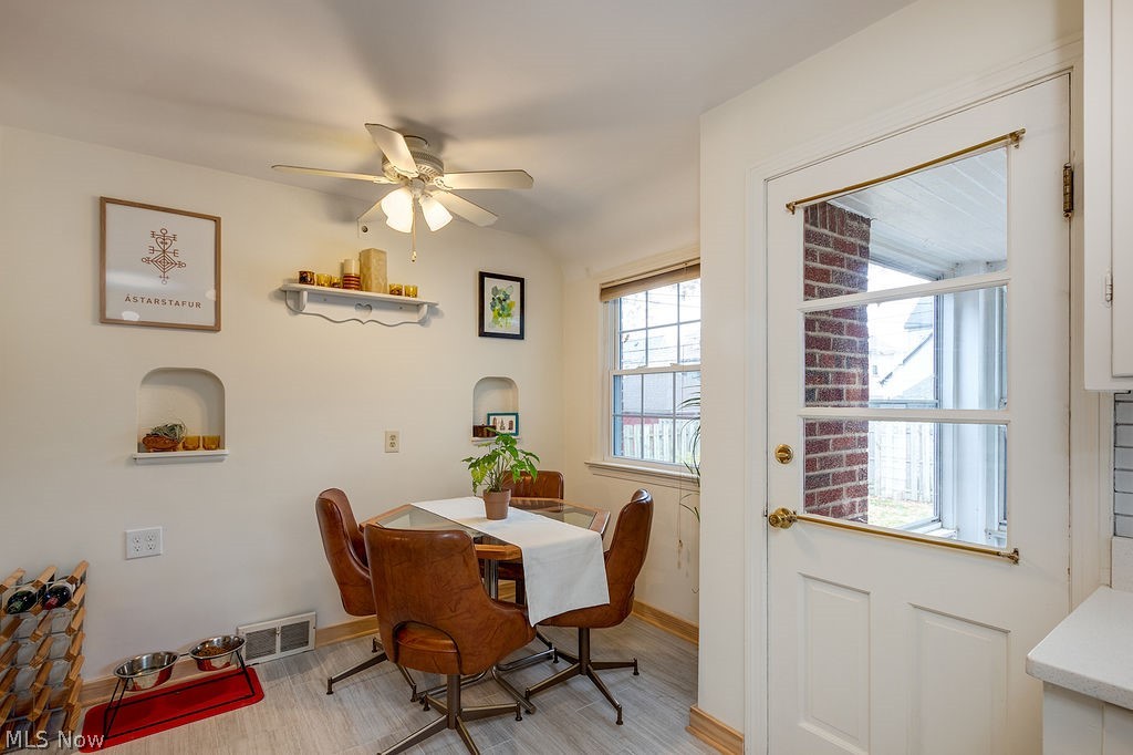 17313 Tarrymore Road Cleveland, OH 44119 - Photo 13 of 26 Gallery Image 13