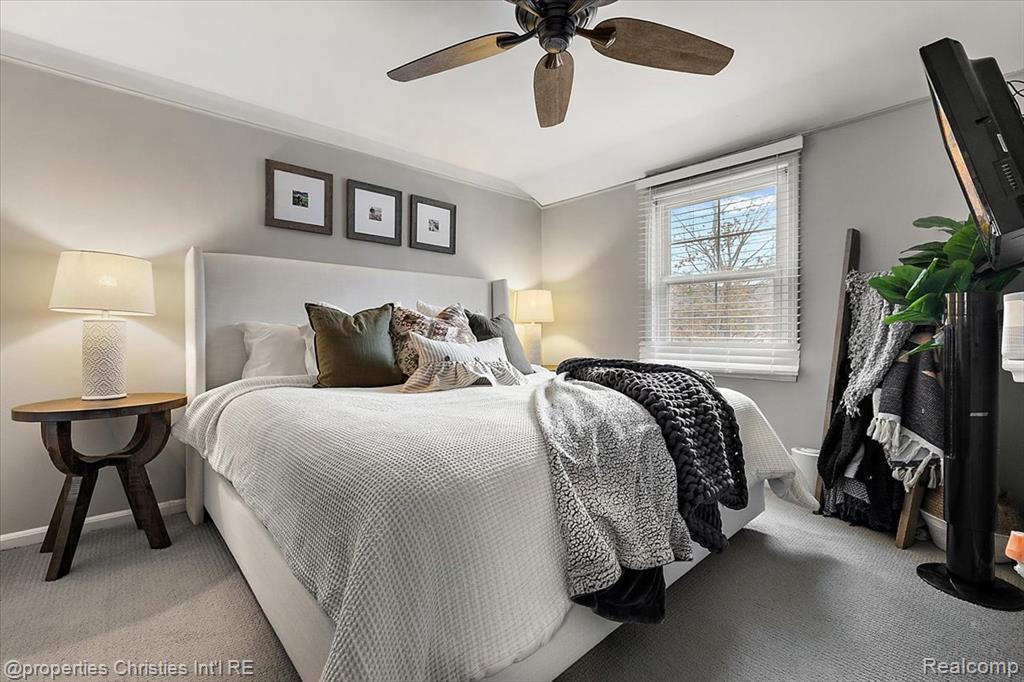 1679 Graefield Road Birmingham, MI 48009 - Photo 17 of 29