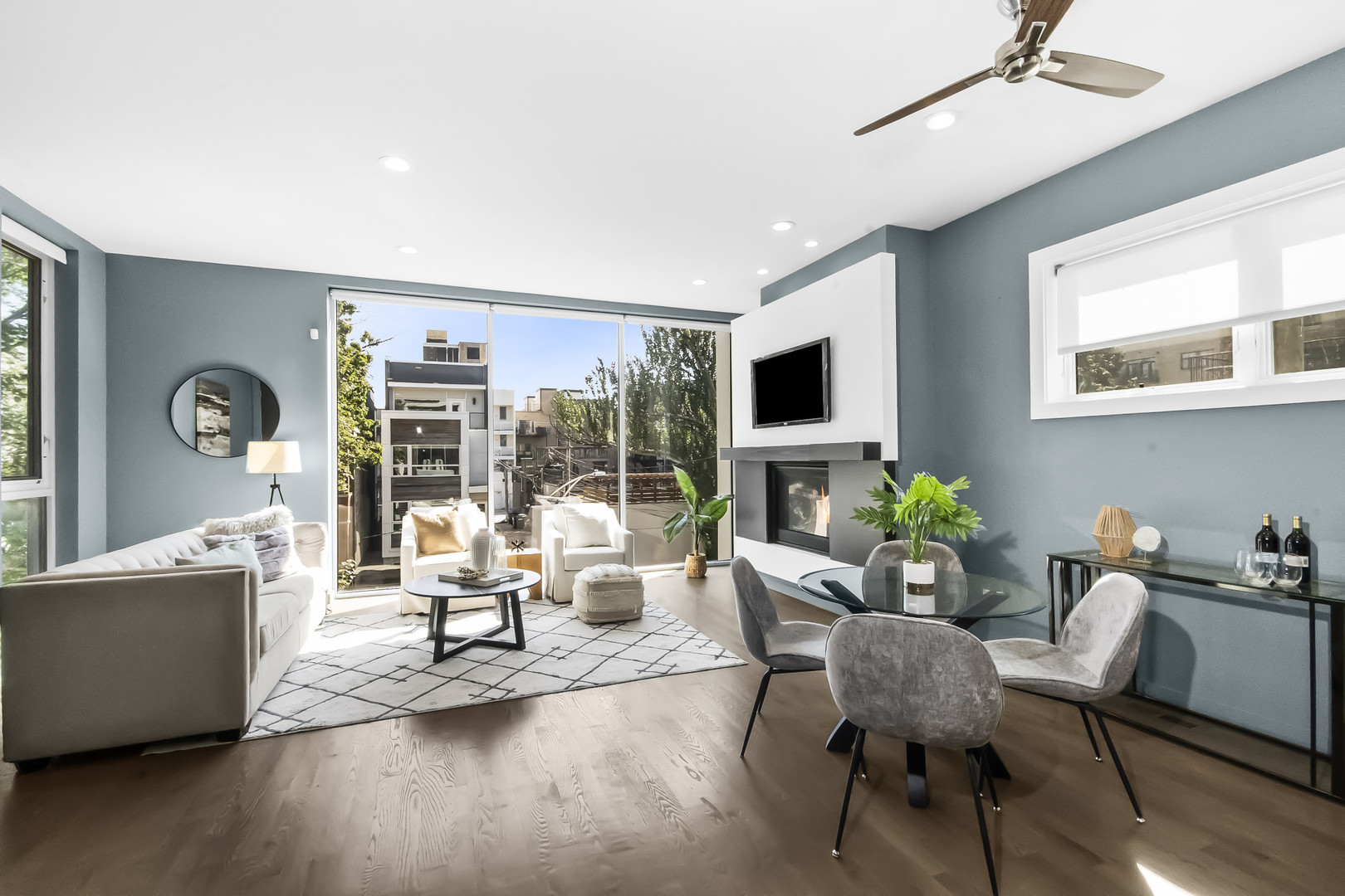 2046 West Rice Street, Unit 2 Chicago, IL 60622 - Photo 2 of 25 Gallery Image 2