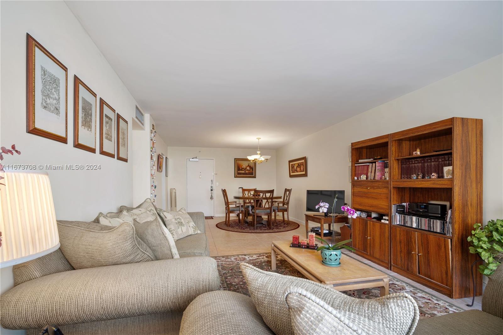 200 Southeast 15th Road, Unit 5K Miami, FL 33129 - Photo 5 of 29 Gallery Image 5