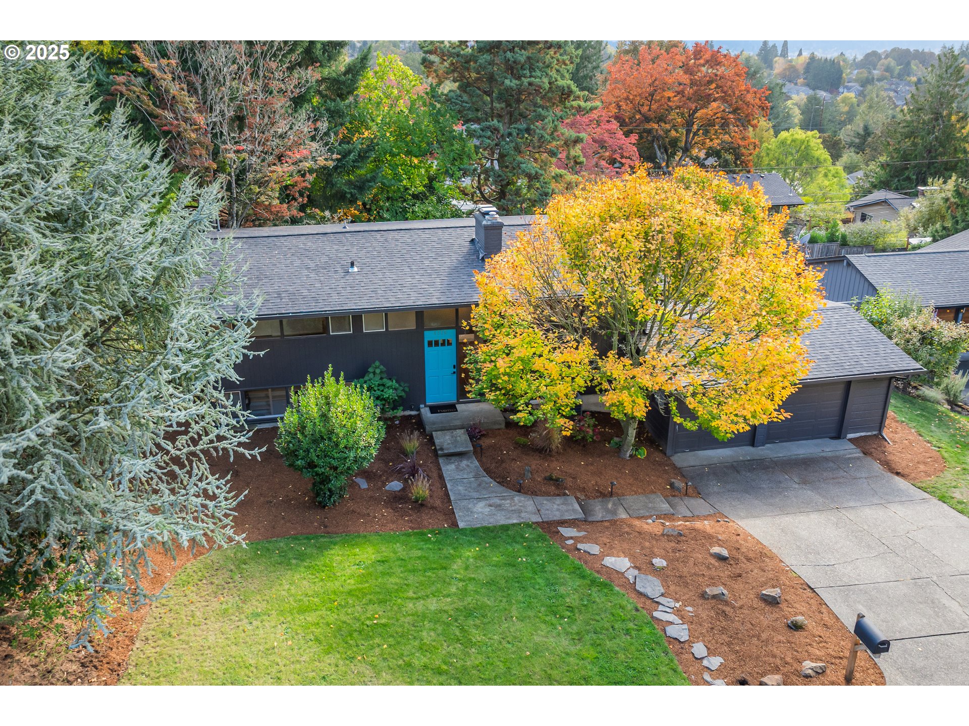 6326 Southwest Alfred Street Portland, OR 97219 - Photo 44 of 47 Gallery Image 44