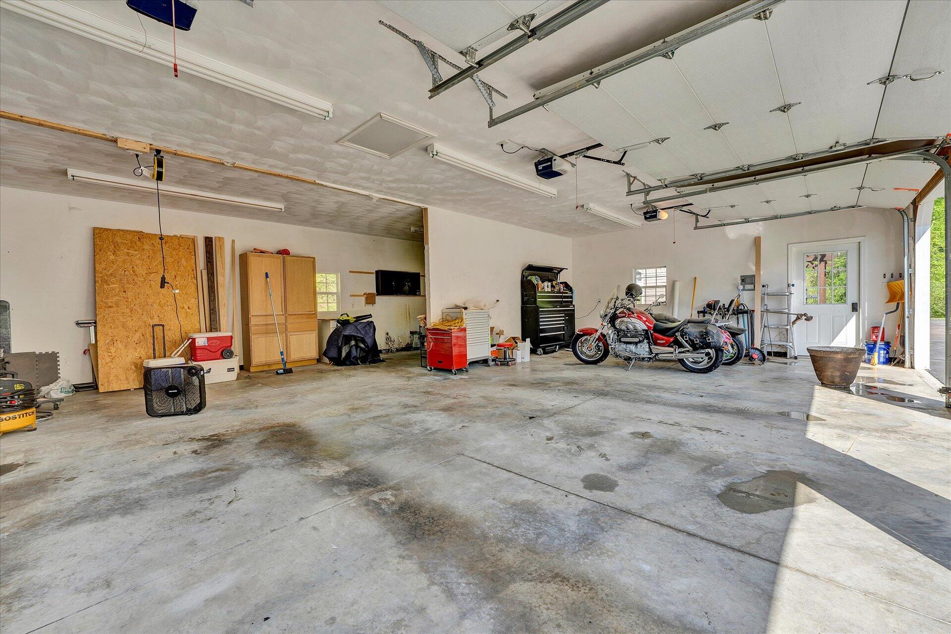 111 Meadow Branch Road Boones Mill, VA 24065 - Photo 53 of 75 52-DSC00007