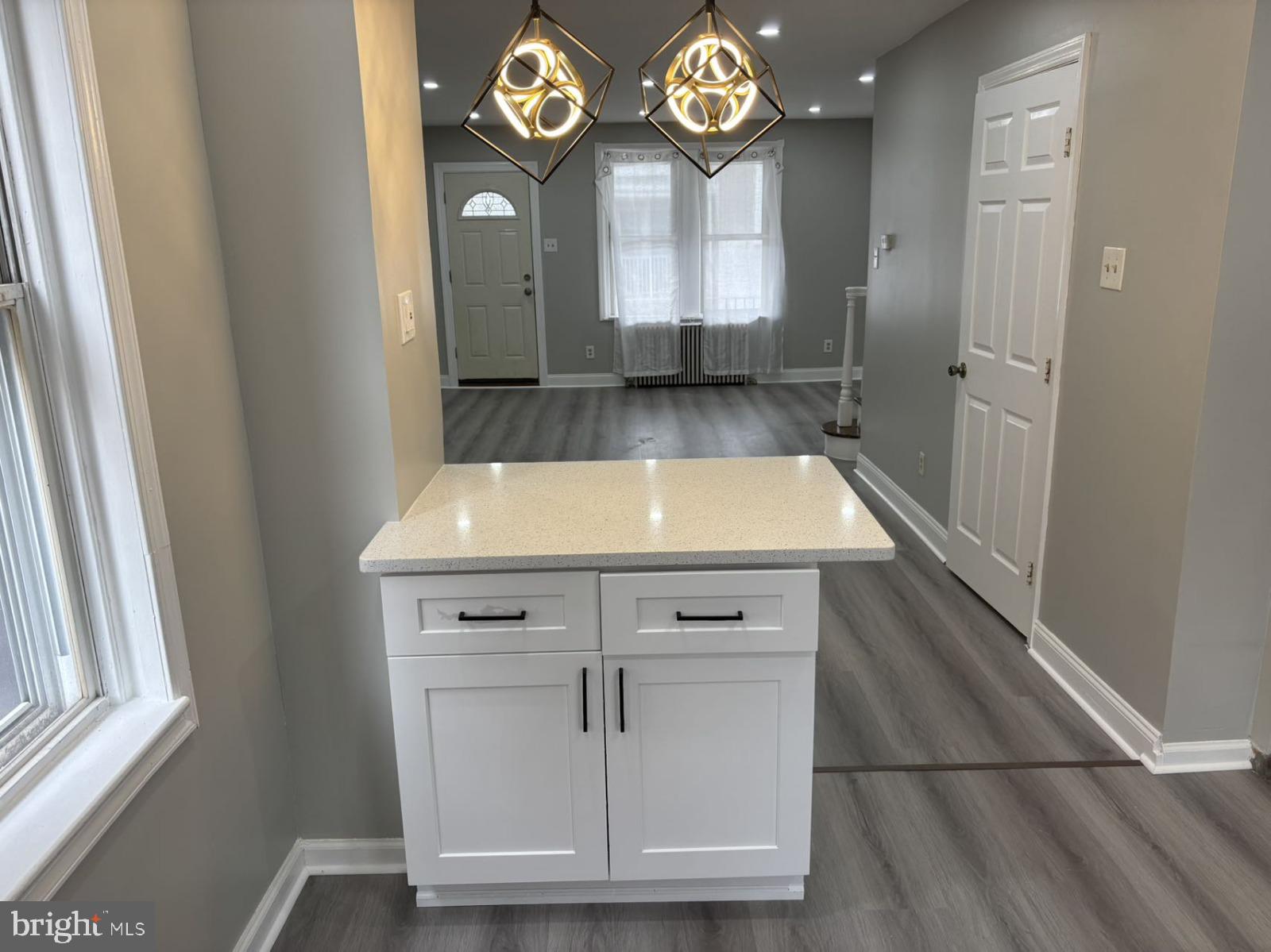 4007 Higbee Street Philadelphia, PA 19135 - Photo 3 of 20