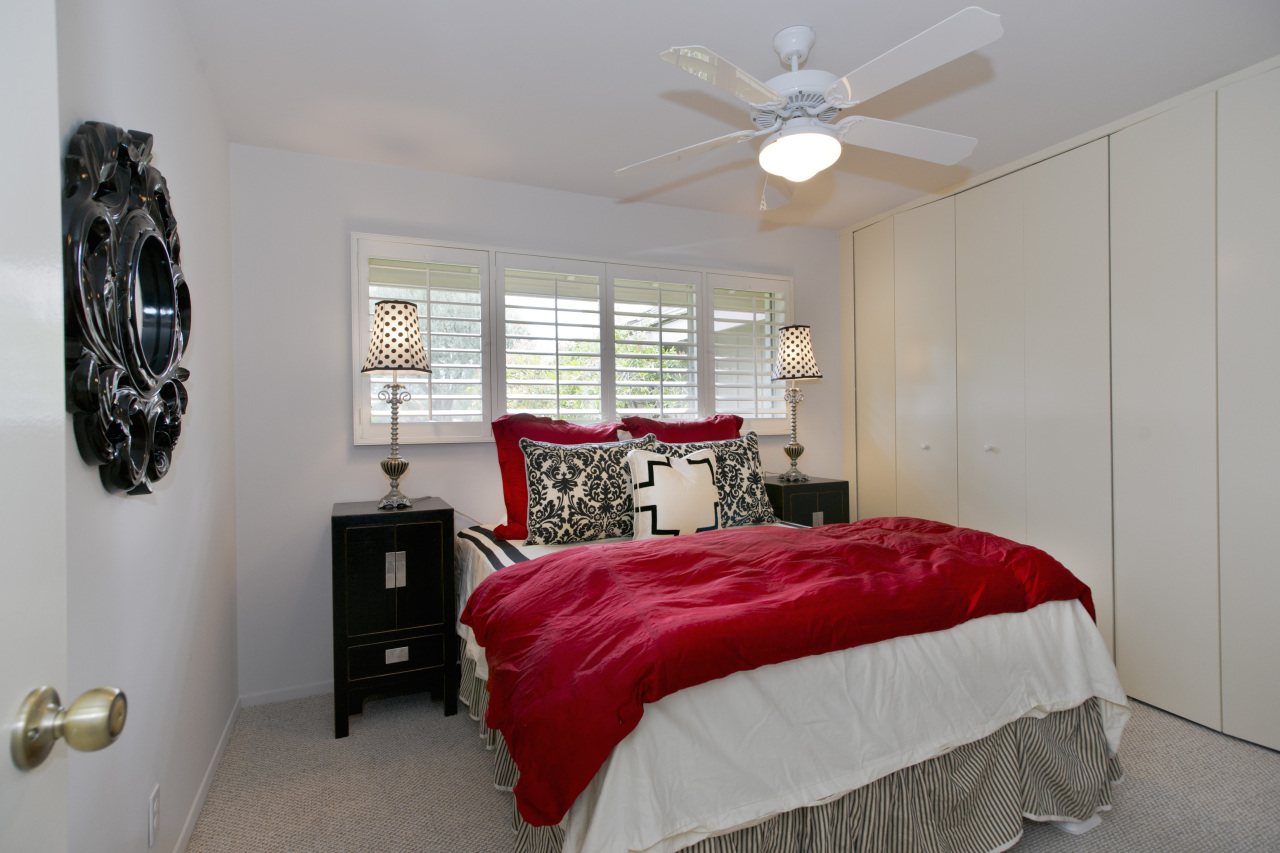 5788 Encina Road, Unit 3 Santa Barbara, CA 93117 - Photo 5 of 7 Second bedroom