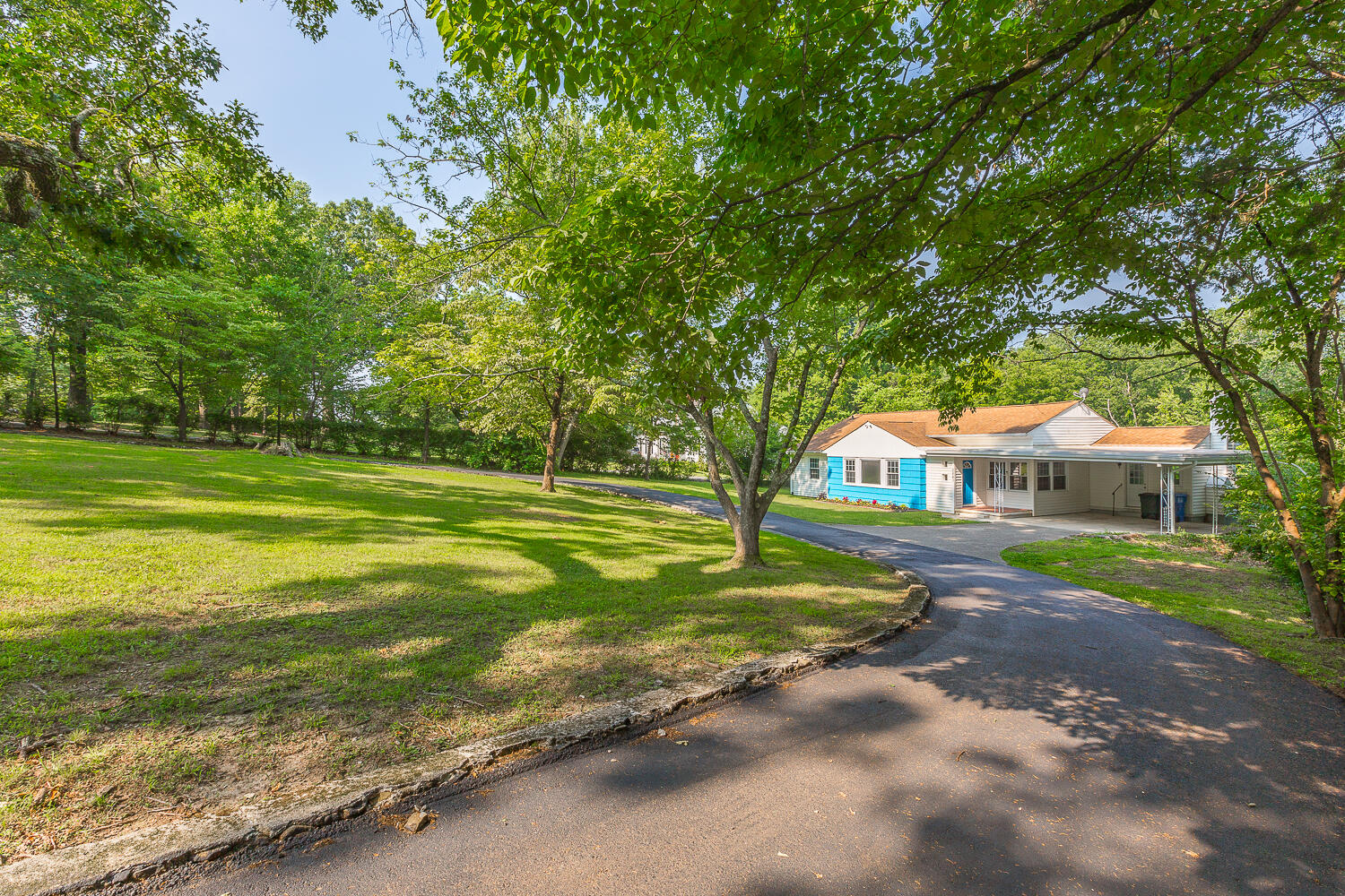 2843 Ozark Road Chattanooga, TN 37415 - Photo 1 of 54 2843 Ozark Road HD_-7