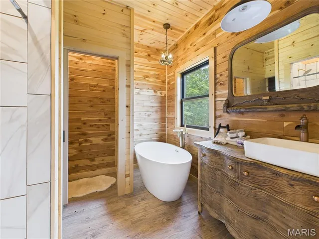 $425,000 | 970 Ripley 142 W-1, Doniphan, MO 63935