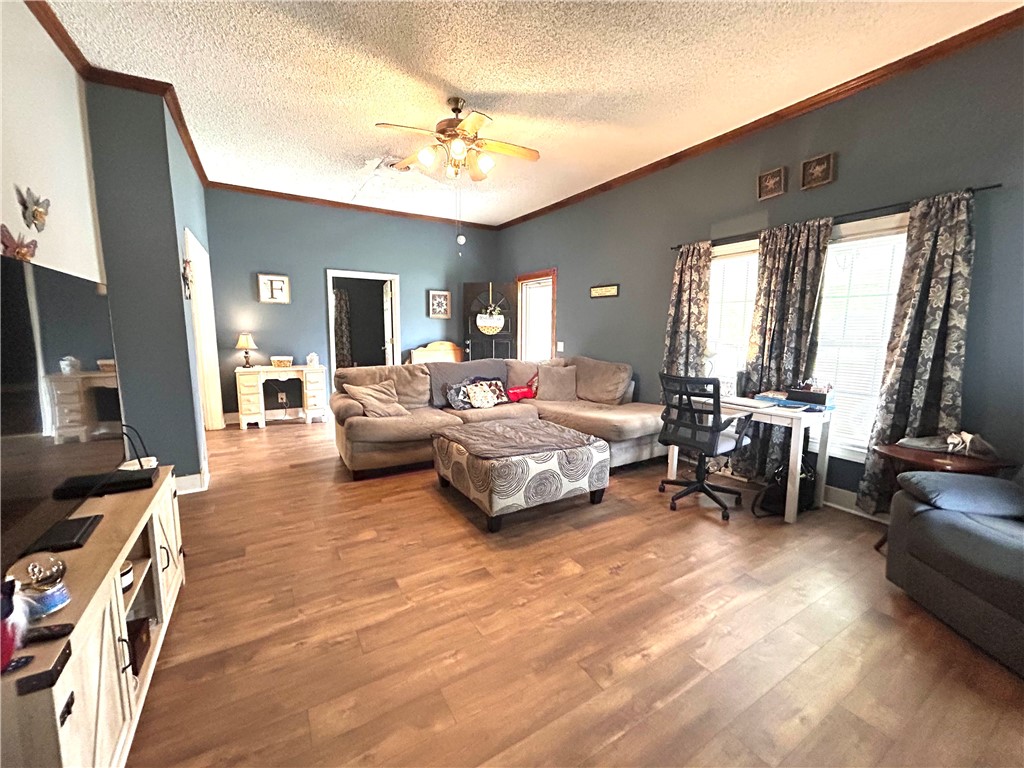 303 Brock Avenue Honea Path, SC 29654 - Photo 3 of 21