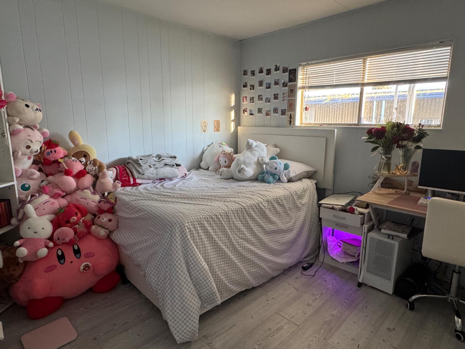10035 Mills Station Road, Unit 161 Sacramento, CA 95827 - Photo 12 of 15 a bedroom with bed and a window