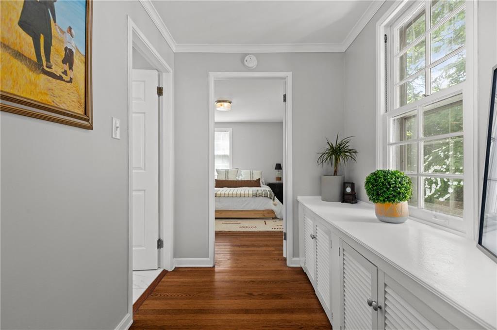 607 Delafield Road Pittsburgh, PA 15215 - Photo 11 of 25 Gallery Image 11