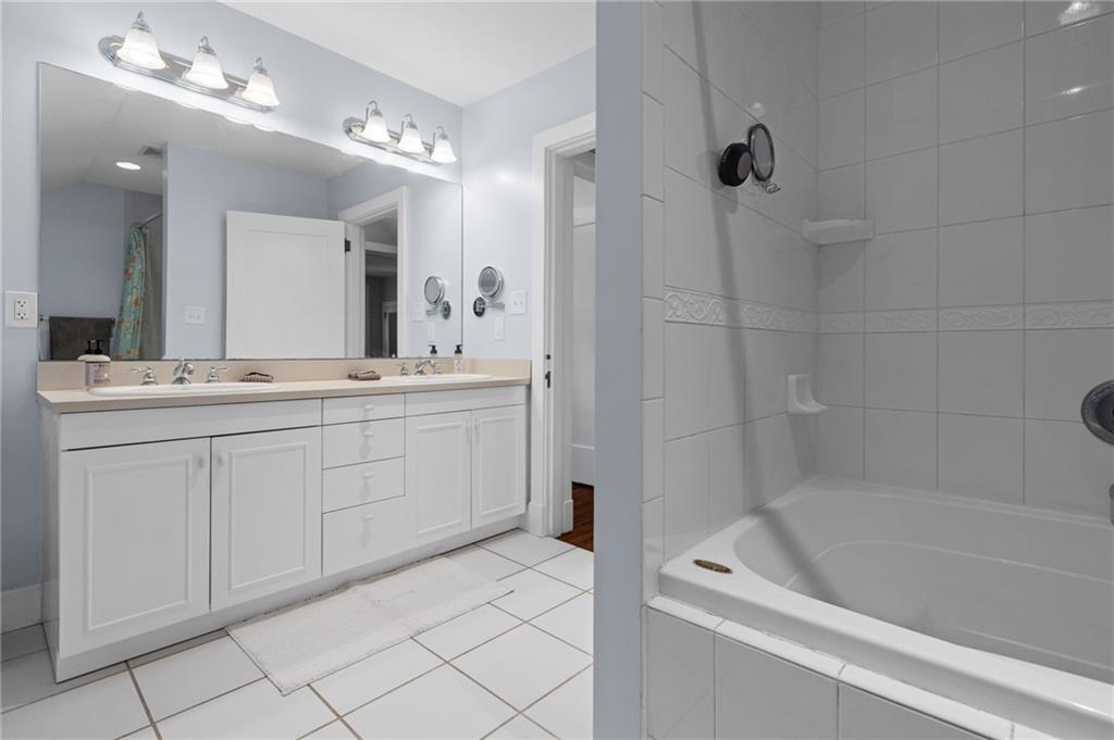 607 Delafield Road Pittsburgh, PA 15215 - Photo 18 of 25 Gallery Image 18