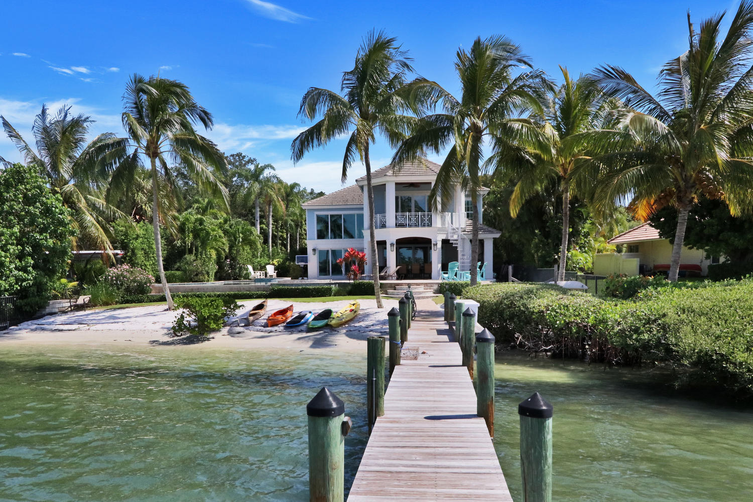 112 West Riverside Drive Jupiter, FL 33469 - Photo 54 of 66 112 W Riverside Dr Tequesta FL-large-053