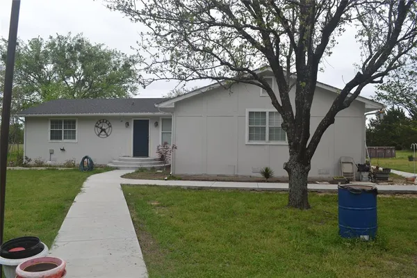 $310,000 | 564 County Road 3505, Quinlan, TX 75474