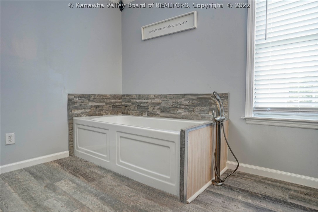 3 Lisa Circle Winfield, WV 25213 - Photo 30 of 36 Gallery Image 30
