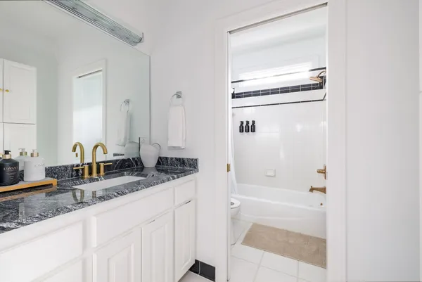 $895,000 | 458 Harpeth Meadows Drive, Kingston Springs, TN 37082