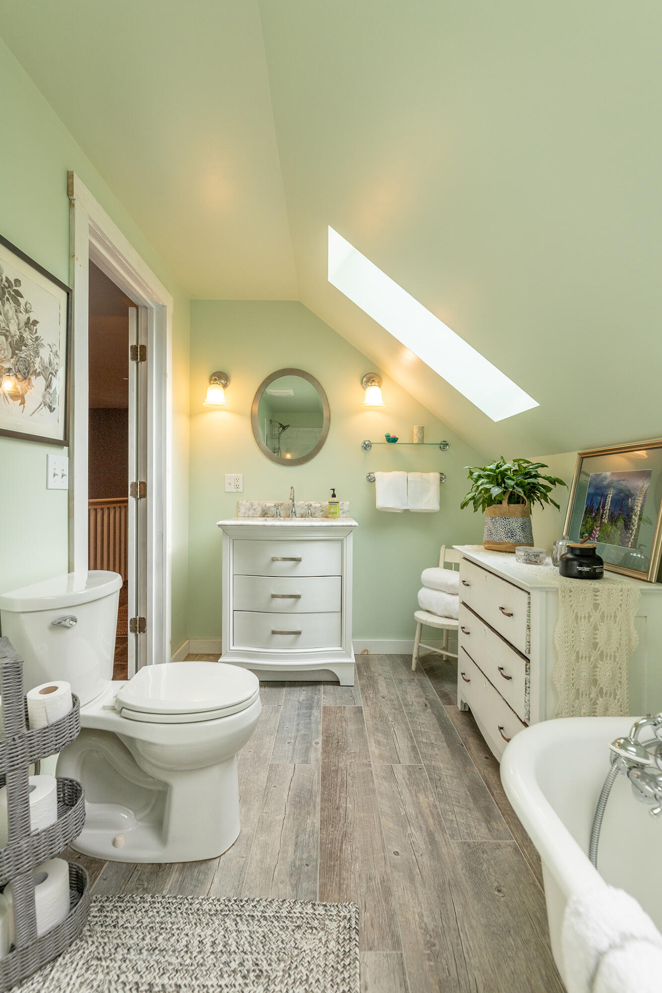 613 Appleton Road Union, ME 04862 - Photo 19 of 48 Second floor full bath