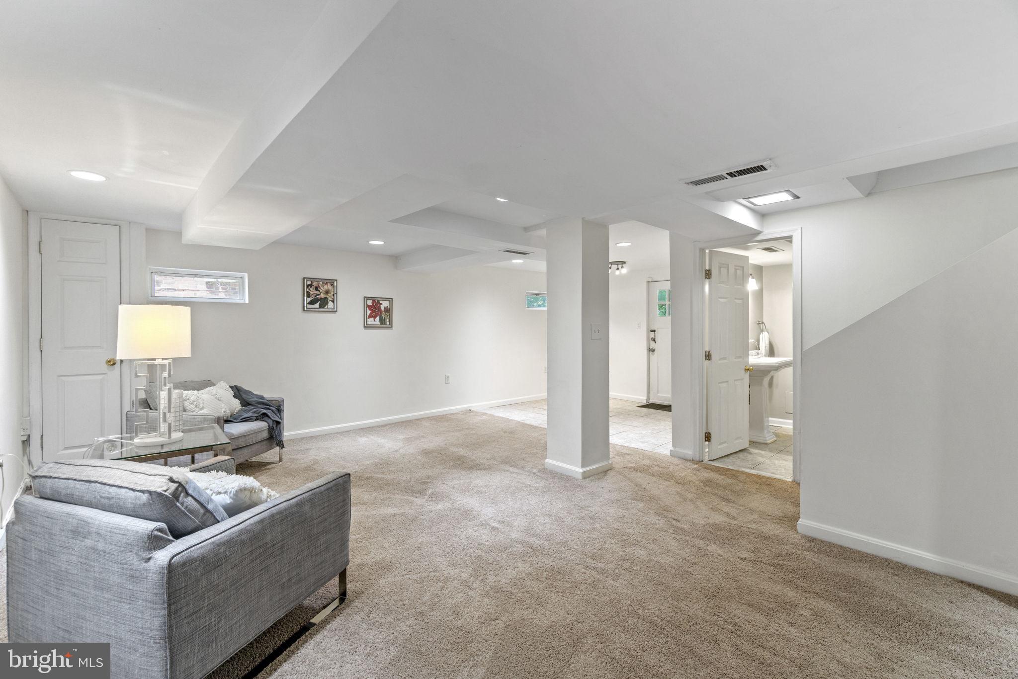 3111 Jennings Road Kensington, MD 20895 - Photo 17 of 25 Gallery Image 17