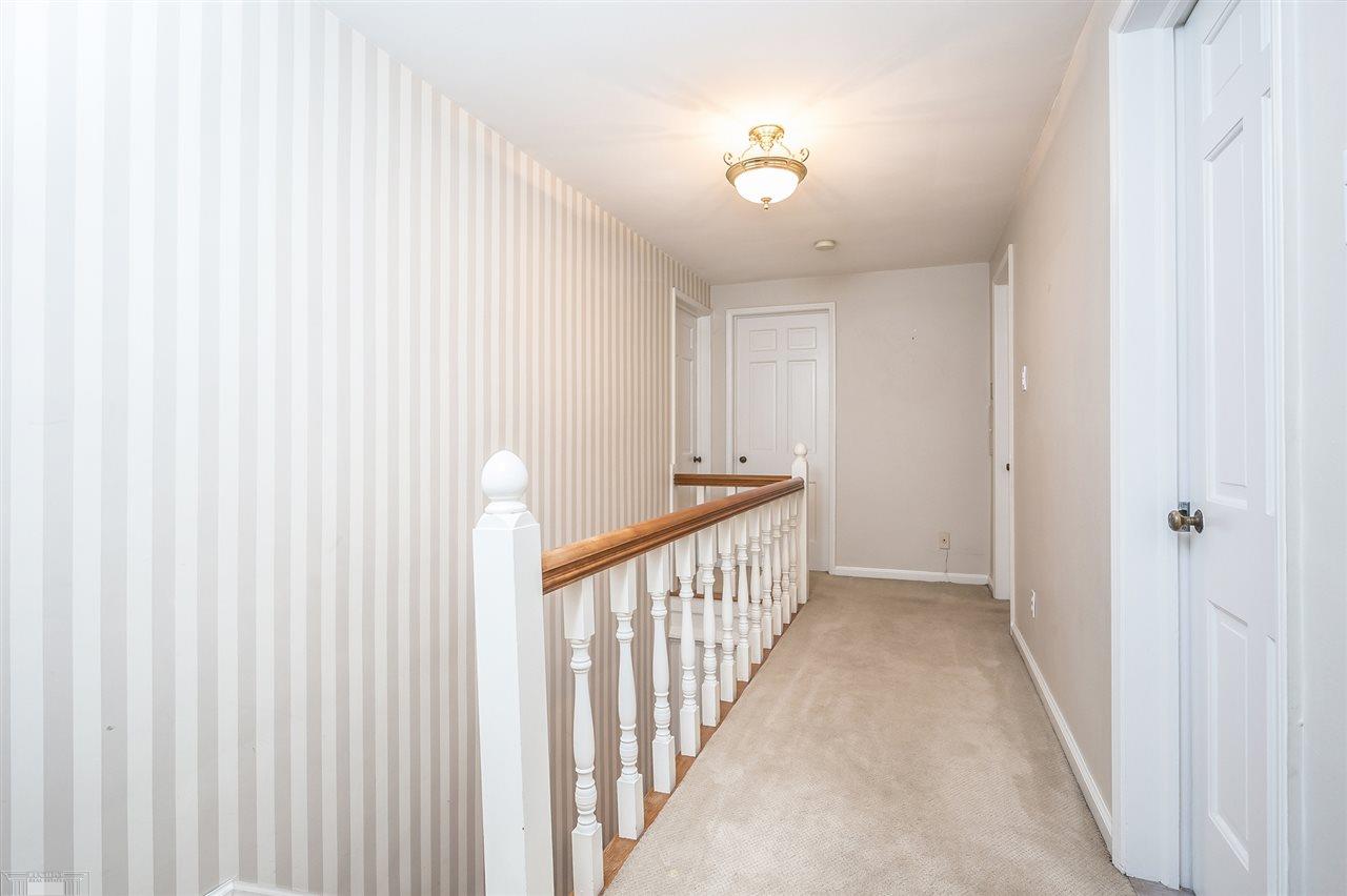 1630 Oxford Road Grosse Pointe Woods, MI 48236 - Photo 36 of 50