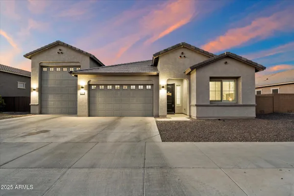 $5,000 | 20954 East Camacho Road, Queen Creek, AZ 85142