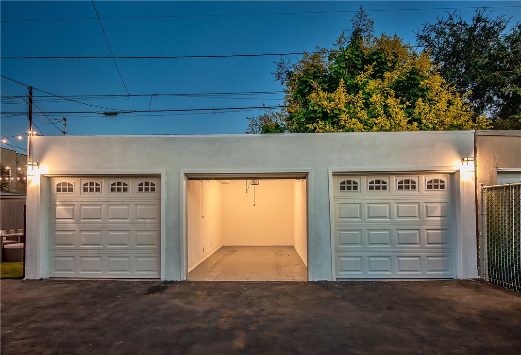 1210 South Cochran Avenue Los Angeles, CA 90019 - Photo 7 of 7