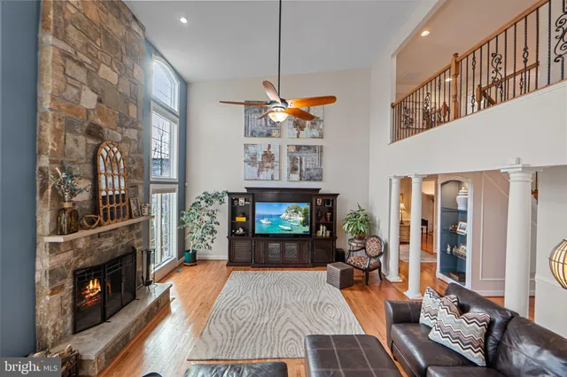 $1,325,000 | 43423 Mountcastle Drive, Chantilly, VA 20152