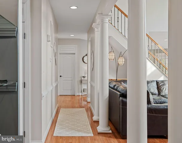 $1,325,000 | 43423 Mountcastle Drive, Chantilly, VA 20152