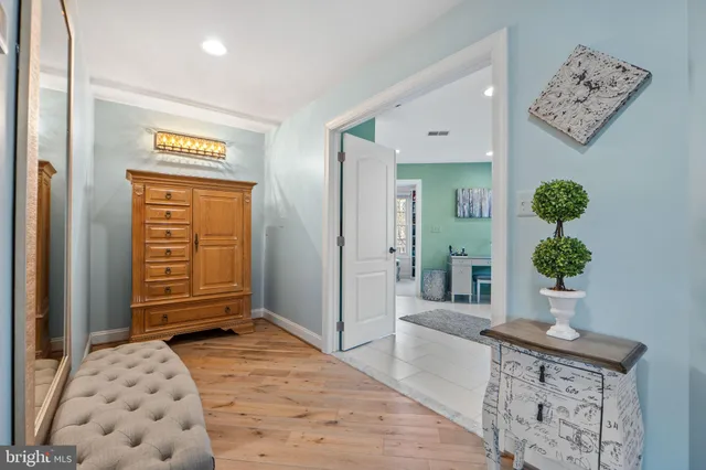 $1,325,000 | 43423 Mountcastle Drive, Chantilly, VA 20152