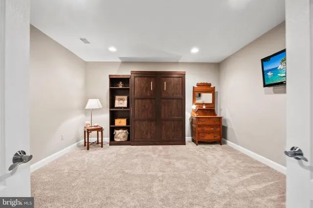 $1,325,000 | 43423 Mountcastle Drive, Chantilly, VA 20152