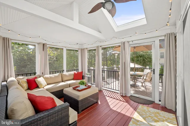 $1,325,000 | 43423 Mountcastle Drive, Chantilly, VA 20152