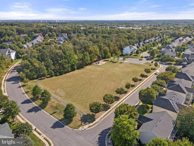 $1,325,000 | 43423 Mountcastle Drive, Chantilly, VA 20152