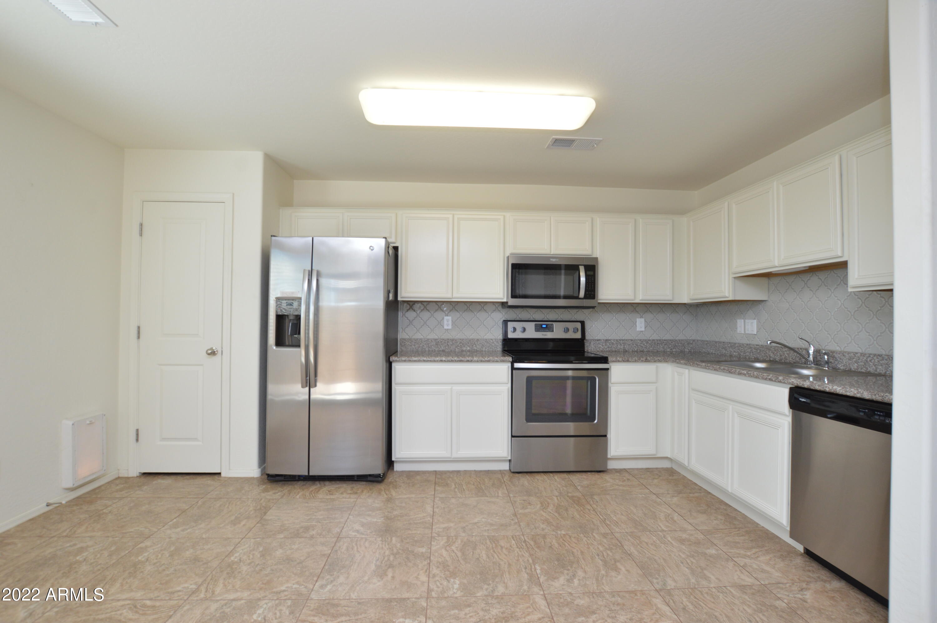 1833 West Rd Agent Street Apache Junction, AZ 85120 - Photo 8 of 18 DSC_0055