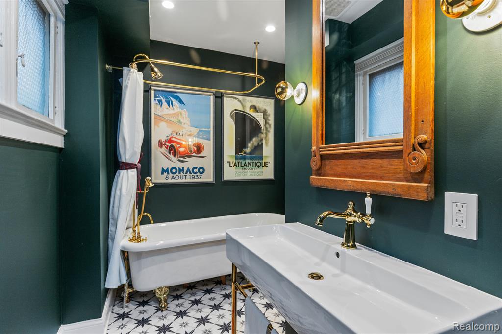 5202 Commonwealth Street Detroit, MI 48208 - Photo 17 of 54 Gallery Image 17