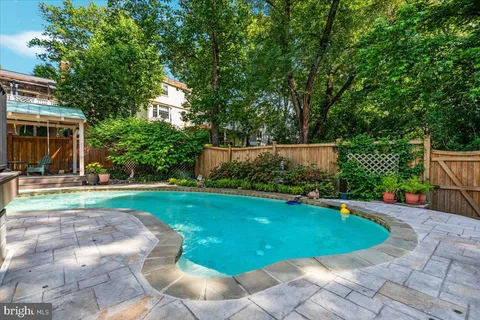 $839,000 | 6765 Blanche Drive, Lorton, VA 22079