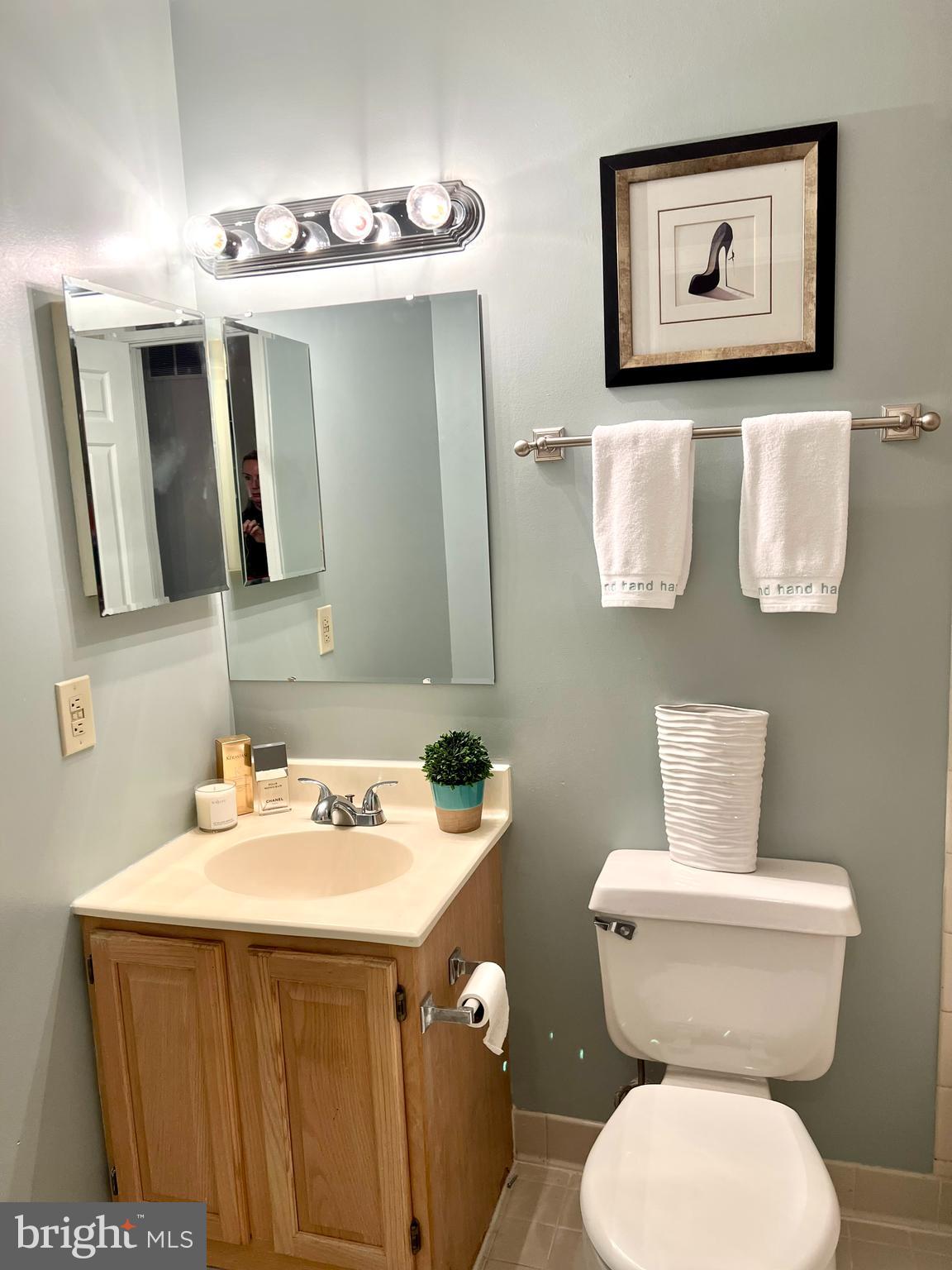 2607 Chivalry Court Silver Spring, MD 20902 - Photo 23 of 38 Gallery Image 23