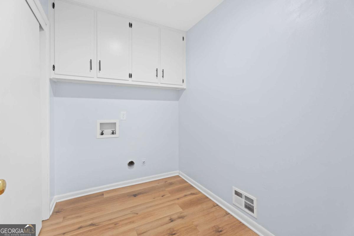 865 Old Tucker Road Stone Mountain, GA 30087 - Photo 19 of 57 a view of small space