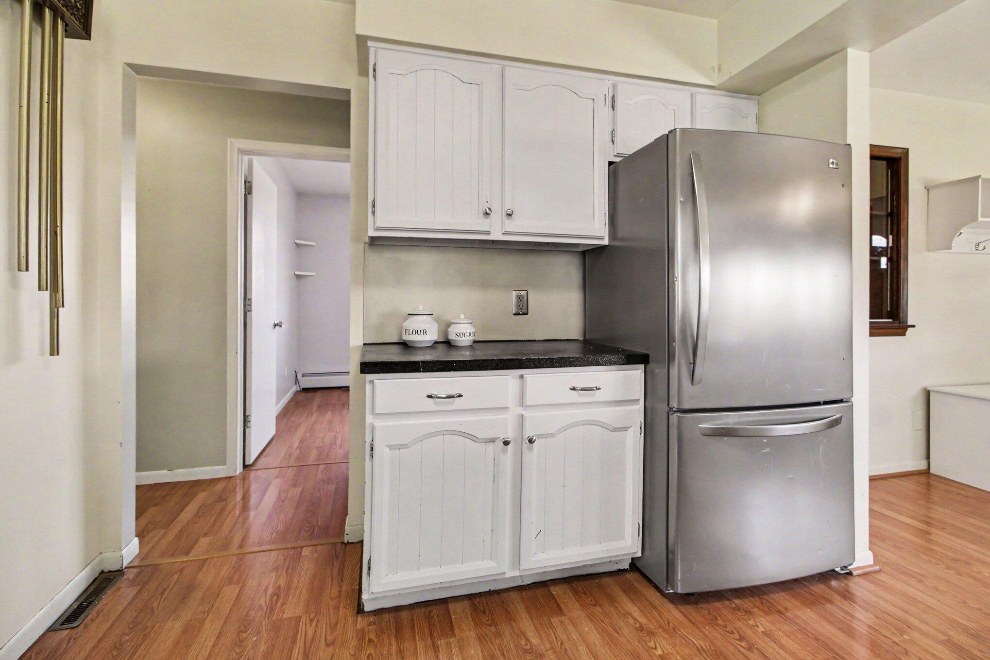7610 Willis Road Ypsilanti, MI 48197 - Photo 11 of 38 014_file_7156