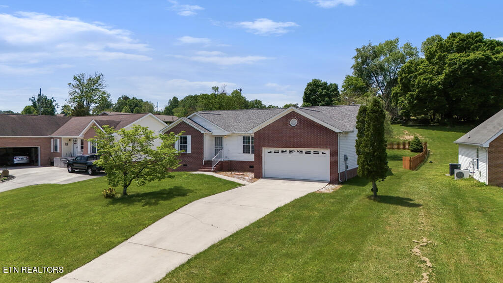 7525 Wilderness Path Road Corryton, TN 37721 - Photo 3 of 27 DJI_20240502132519_0043_D