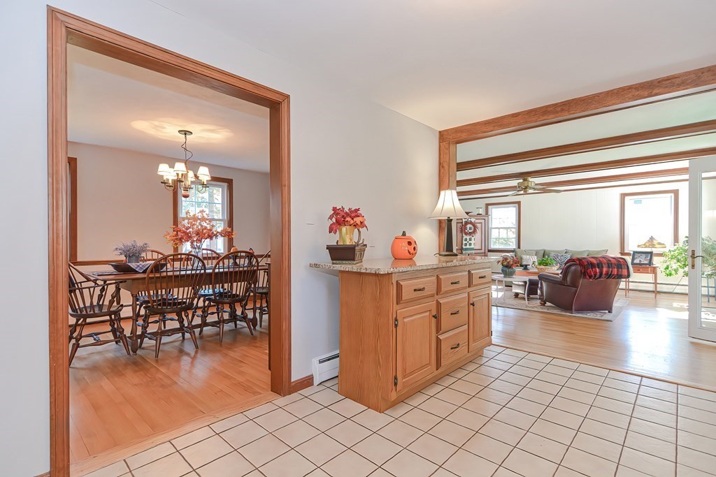 9 Warwick Road Franklin, MA 02038 - Photo 13 of 41 Gallery Image 13