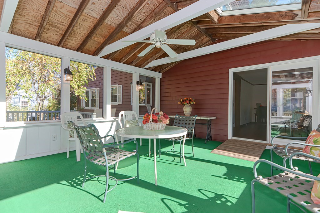 9 Warwick Road Franklin, MA 02038 - Photo 20 of 41 Gallery Image 20
