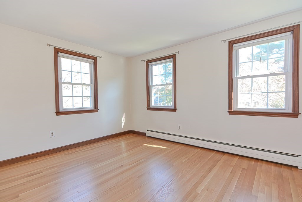 9 Warwick Road Franklin, MA 02038 - Photo 22 of 41 Gallery Image 22