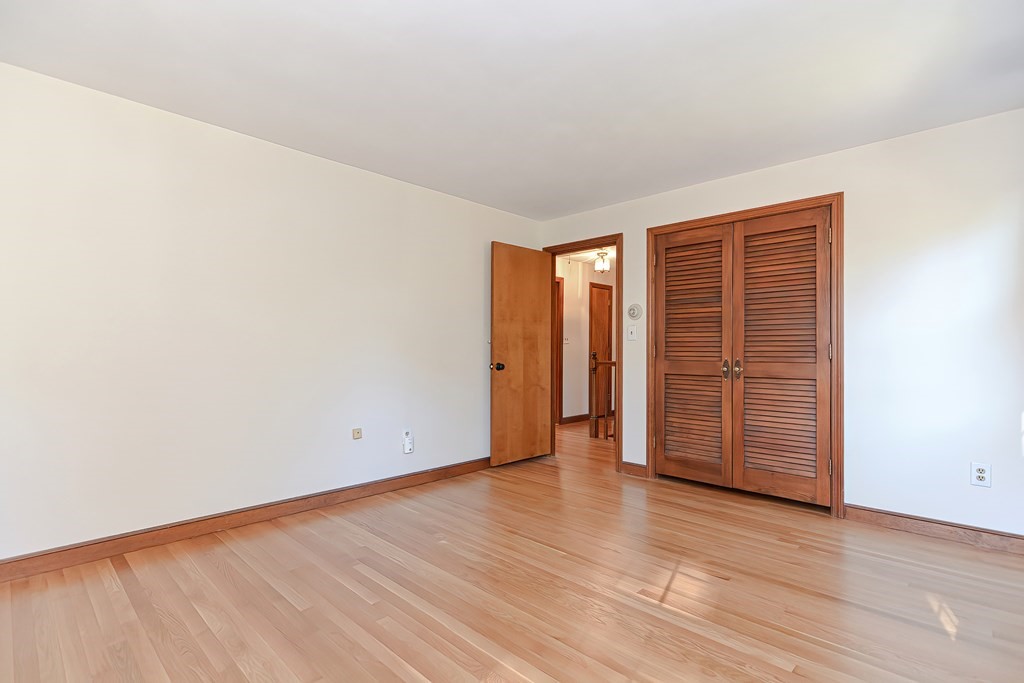 9 Warwick Road Franklin, MA 02038 - Photo 32 of 41 Gallery Image 32